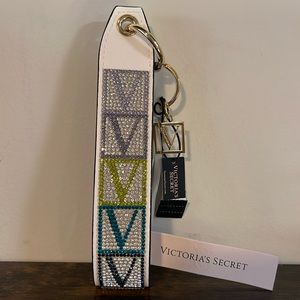 Sale! NWT Victoria’s Secret Rhinestone Key Chain